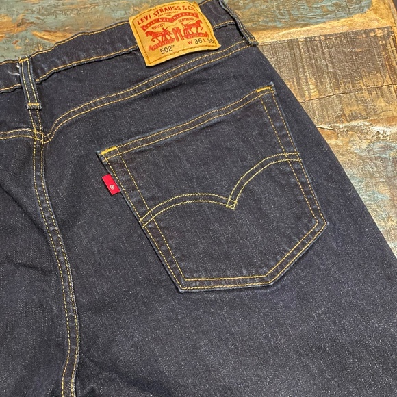 COPY - LEVI'S 502 Men's Jeans BNWOT - Picture 10 of 16